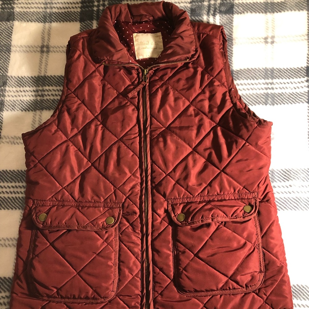 Altar’d State Puffer Vest (Size Small)